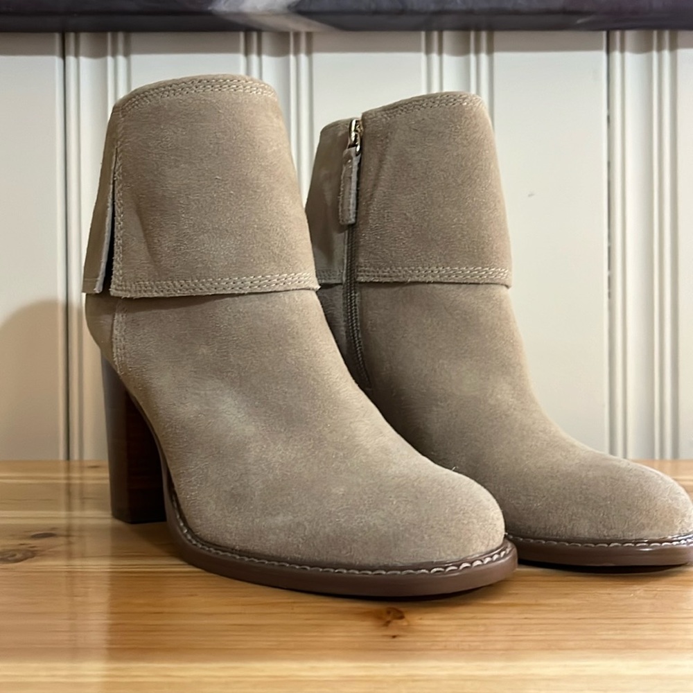 Kelsi Dagger suede fold over ankle boots